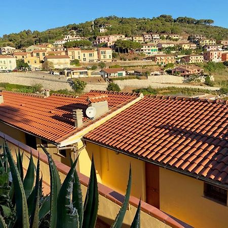 Capoliveri Appartamento Panoramico Con Terrazzo Extérieur photo
